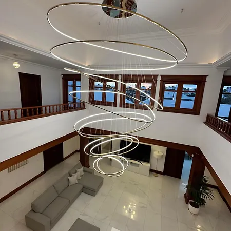 La Ballena Azul Costa Teguise