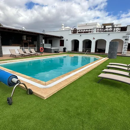 Villa La Ballena Azul *