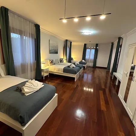 La Ballena Azul Costa Teguise